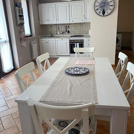 Agriturismo Colle D' Oro Pescia Romana Buitenkant foto