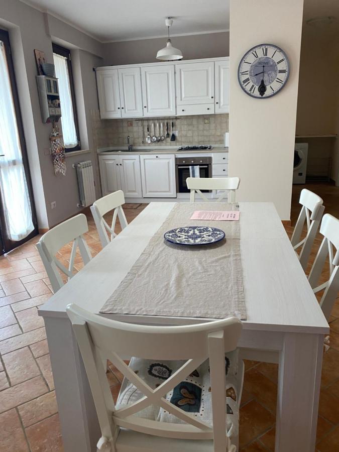 Agriturismo Colle D' Oro Pescia Romana Buitenkant foto