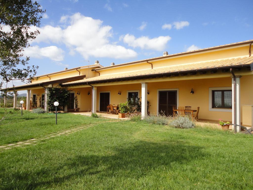 Agriturismo Colle D' Oro Pescia Romana Buitenkant foto