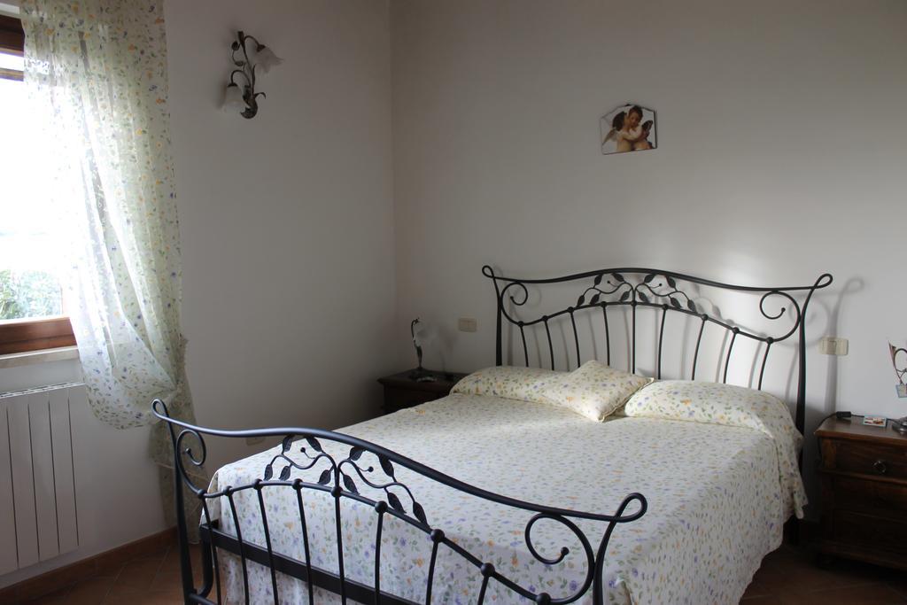 Agriturismo Colle D' Oro Pescia Romana Kamer foto