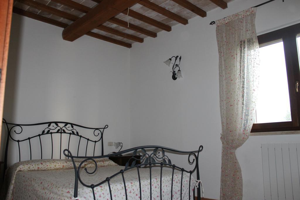 Agriturismo Colle D' Oro Pescia Romana Kamer foto