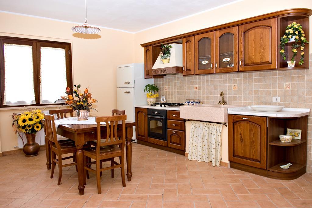 Agriturismo Colle D' Oro Pescia Romana Kamer foto