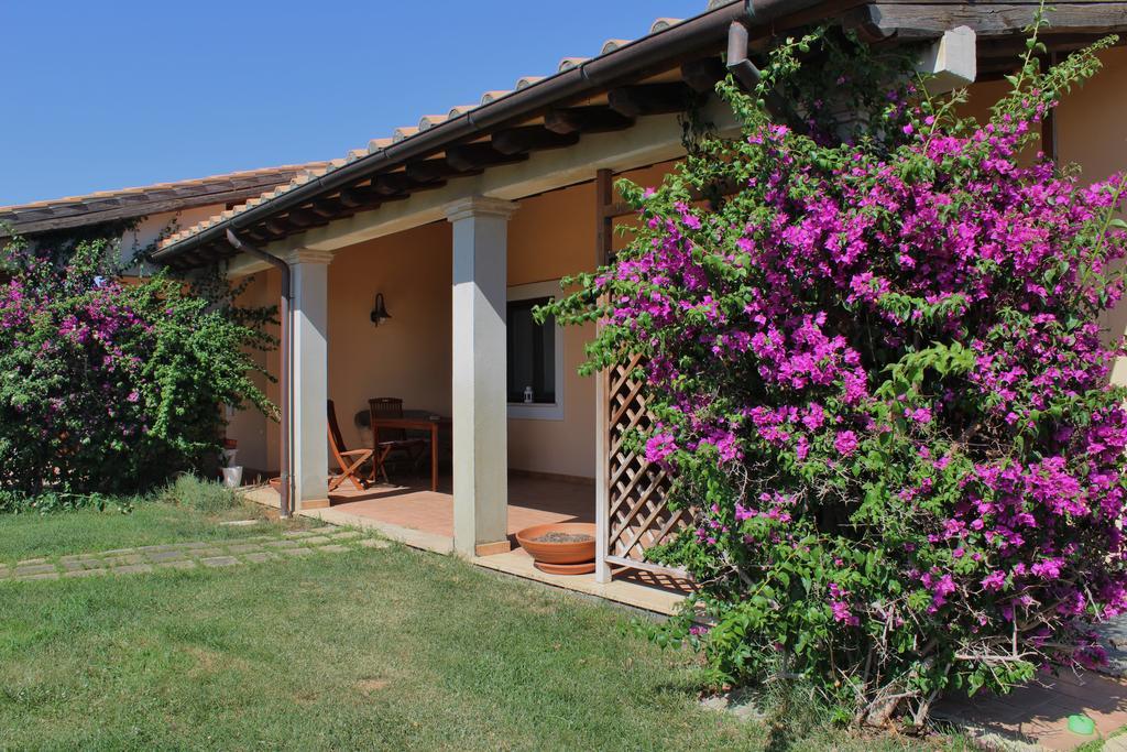 Agriturismo Colle D' Oro Pescia Romana Buitenkant foto