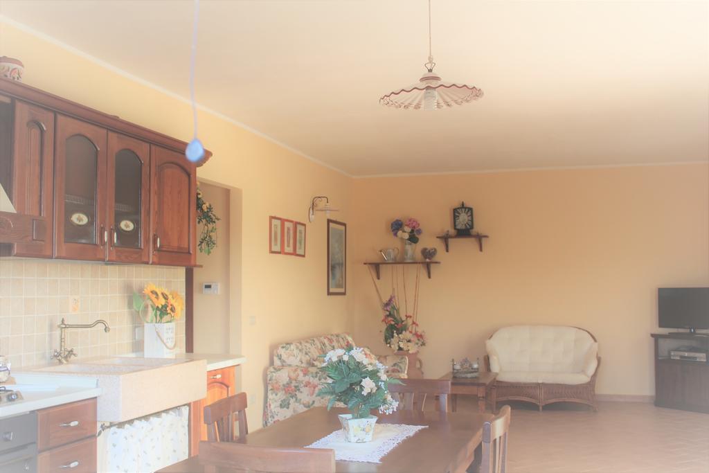Agriturismo Colle D' Oro Pescia Romana Buitenkant foto